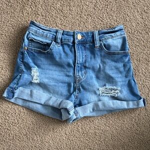 Like new!! Kendall & Kylie Distressed Blue Jean Shorts